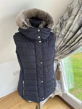Joules Ladies Melford Navy Blue Gilet BodyWarmer, Fur Trim & Hood UK14 VGC
