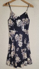 Old Navy Juniors Dress Size M Floral Spaghetti Straps Knee Length 1684