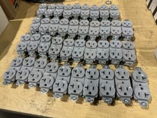 LOT OF 10 GREY 20A 125V DUPLEX RECEPTACLES B74