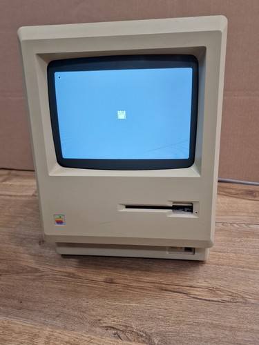 Apple Macintosh 512K M0001WP - Afbeelding 2 van 20