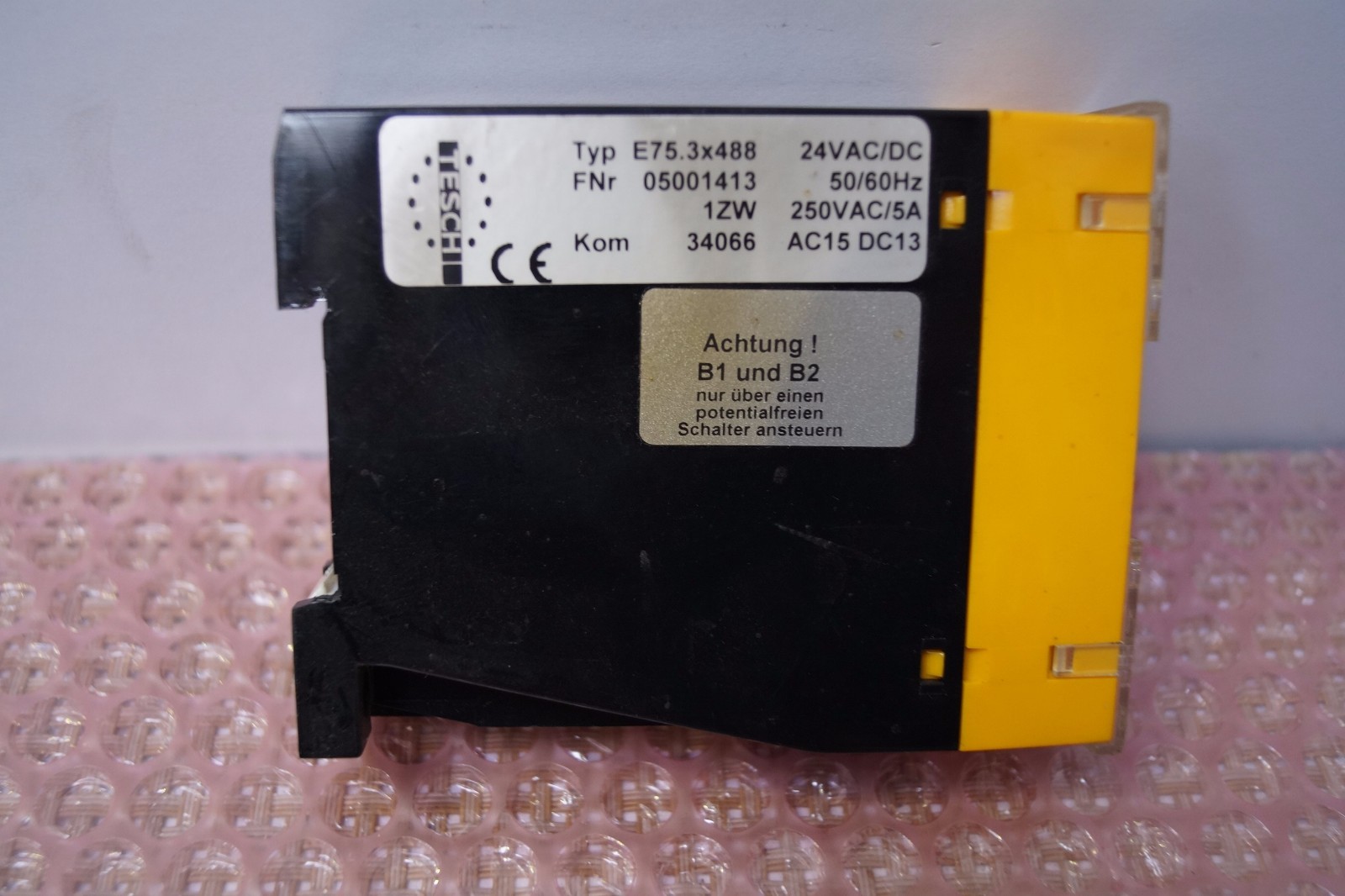 TESCH Zeitrelais time relais, Typ: E75.3x488 / 24VAC/DC 50/60Hz 250VAC ...