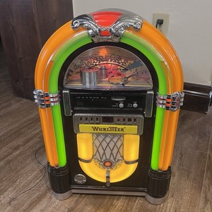 Wurlitzer Jukebox Mini Bubbler Model: WR-18 WORKS GREAT - NEEDS REMOTE