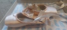 Women's Ballet Pointe Shoes with Ribbons, 17 pair.