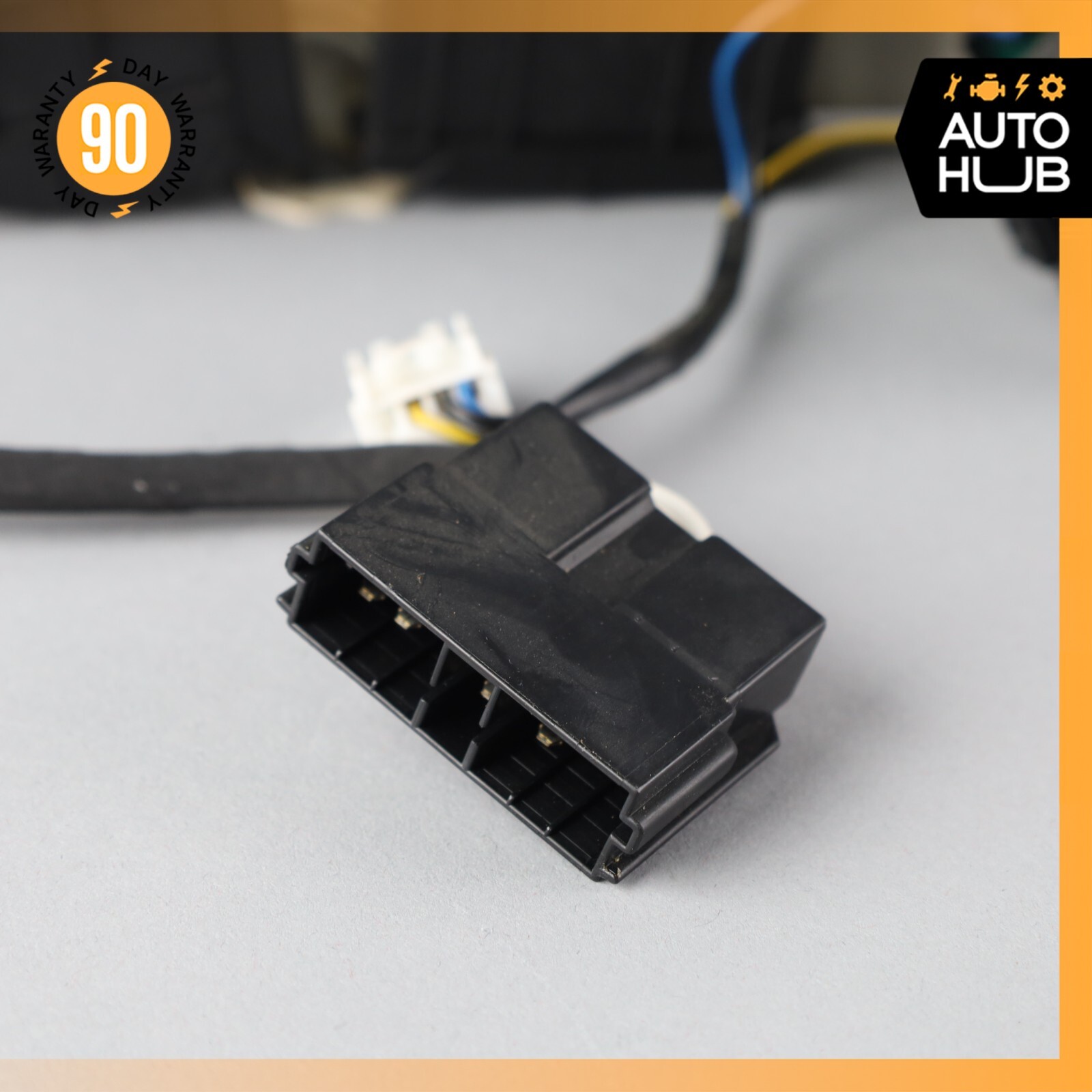 03-13 Maserati Quattroporte M139 Front Left Seat Control Memory Switch OEM 50k