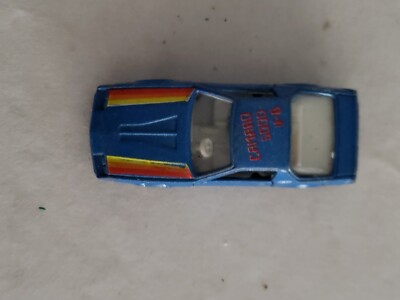 1:64 Yatming 1057 Metallic Blue Cammaro Burning Fire-Doors Open-Thailand