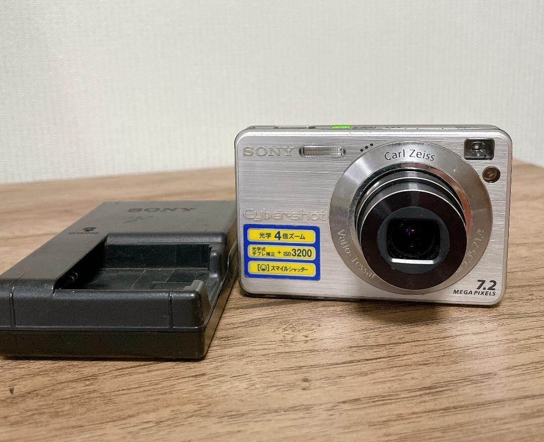 【ケース付き】ソニー SONY Cyber-shot DSC-W120 シルバー ケース付き】ソニー SONY Cyber-shot DSC-W120 シルバーの通販