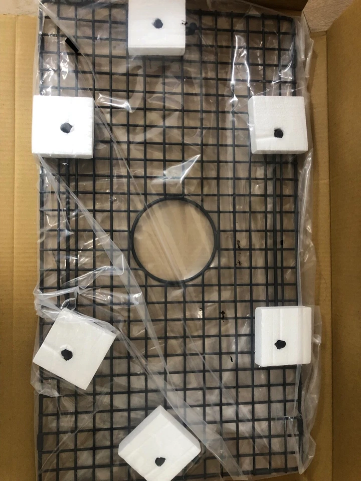 "Protector de fregadero de rejilla inferior Native Trails para fregadero de 30""" Foto 2 de 3