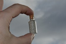 Strandsand in der Flasche 3,5 cm - Flaschenpost Hiddensee Ostsee Sand Souvenir