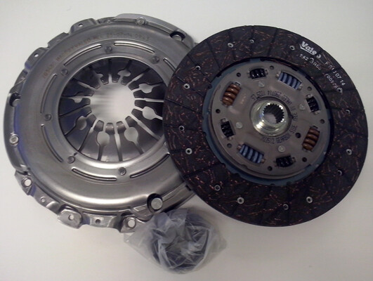 Kit d'embrayage Valeo 828565 contre le patinage et les vitesses difficiles