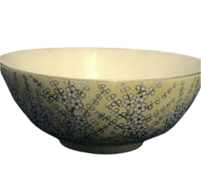 Japanese Yellow Floral Porcelain Ware Decorated In Hong Kong Bowl 8  Diameter