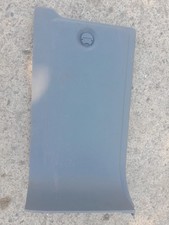 Mercedes W639 Vito Abdeckung Verkleidung Sitzkonsole vorne links A6396600809 Mercedes W639 Vito Abdeckung Verkleidung Sitzkonsole vorne links A6396600809