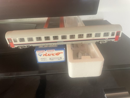 H0 ROCO 45401 Schnellzug-Abteilwagen SNCB 2. Klasse DC NEM  NEU + OVP | Condition: Neu