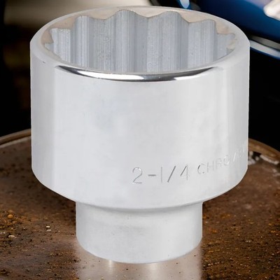 Vulcan 2-1/4 12-Point Socket with 3/4 Drive Size, Chrome Vanadium Steel -