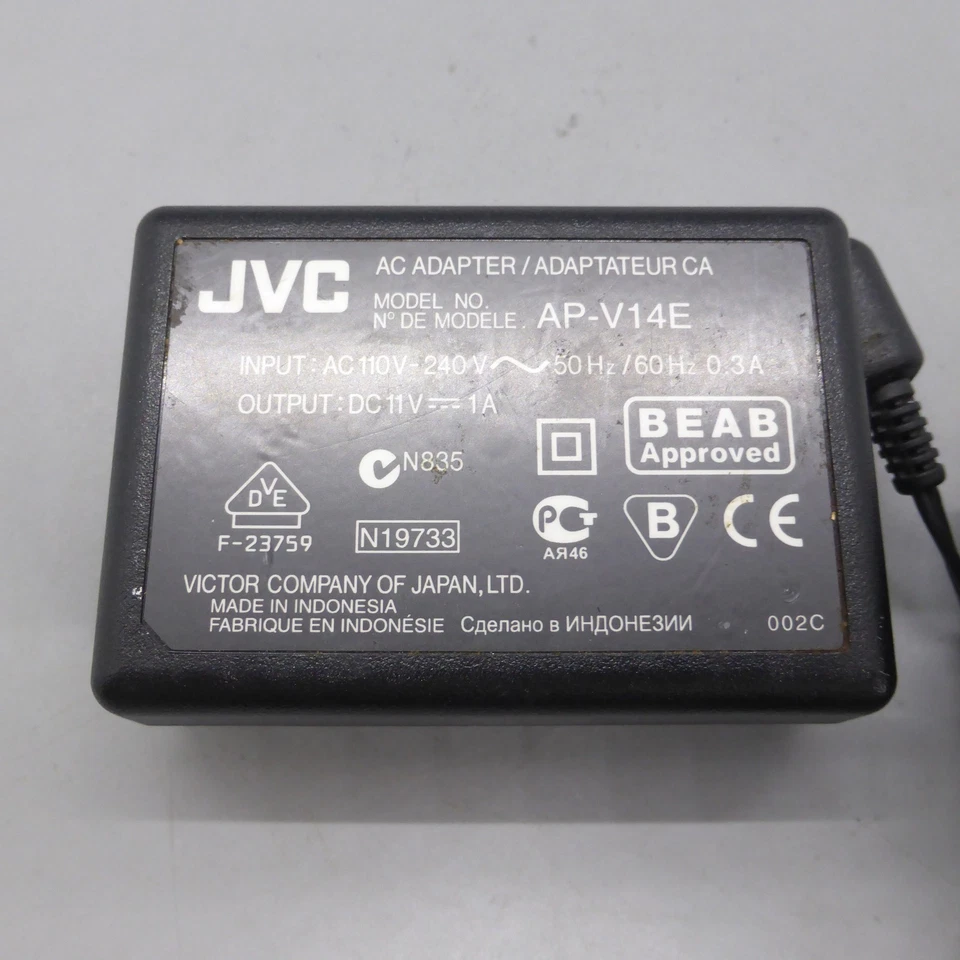 Original JVC AP-V14E AC Adapter for JVC GR-FXM41EK Camcorders (EU Plug) - Image 2 of 4