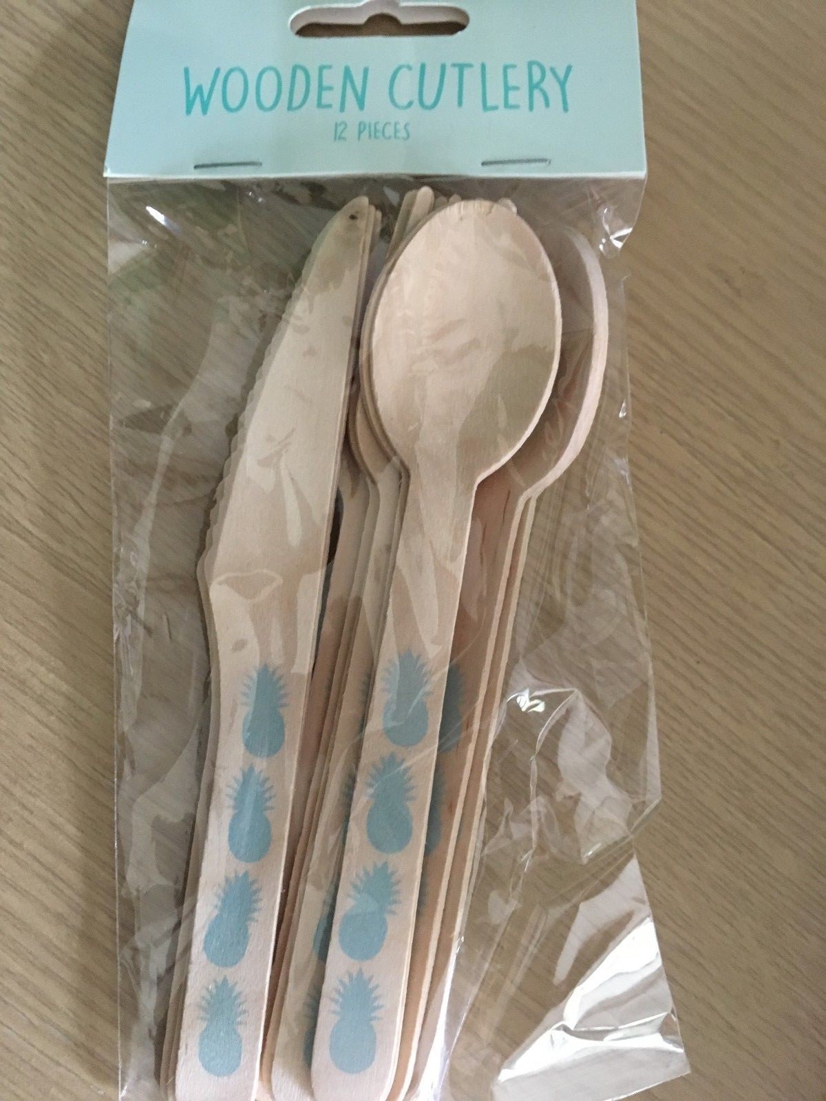 BNIP New Pack of 12 Wooden Cutlery - 4 Fork 4 Knife 4 Spoon