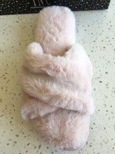 Women's NIB INC International Concepts Crossband Fuzzy Plush Faux-Fur Slippers