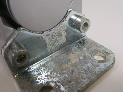 Festo 163398 DNC-63-50-PPV-A-K3 Air Cylinder 63mmB 50mmS COSMETIC DMG USED - Bild 3 von 5