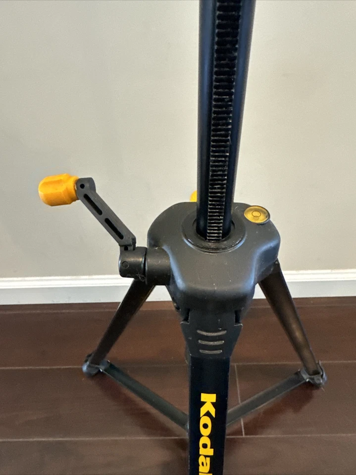 Tripod Kodak Black Yellow Gear Tension With Control Bubble Level Geared Column - Image 3 of 4