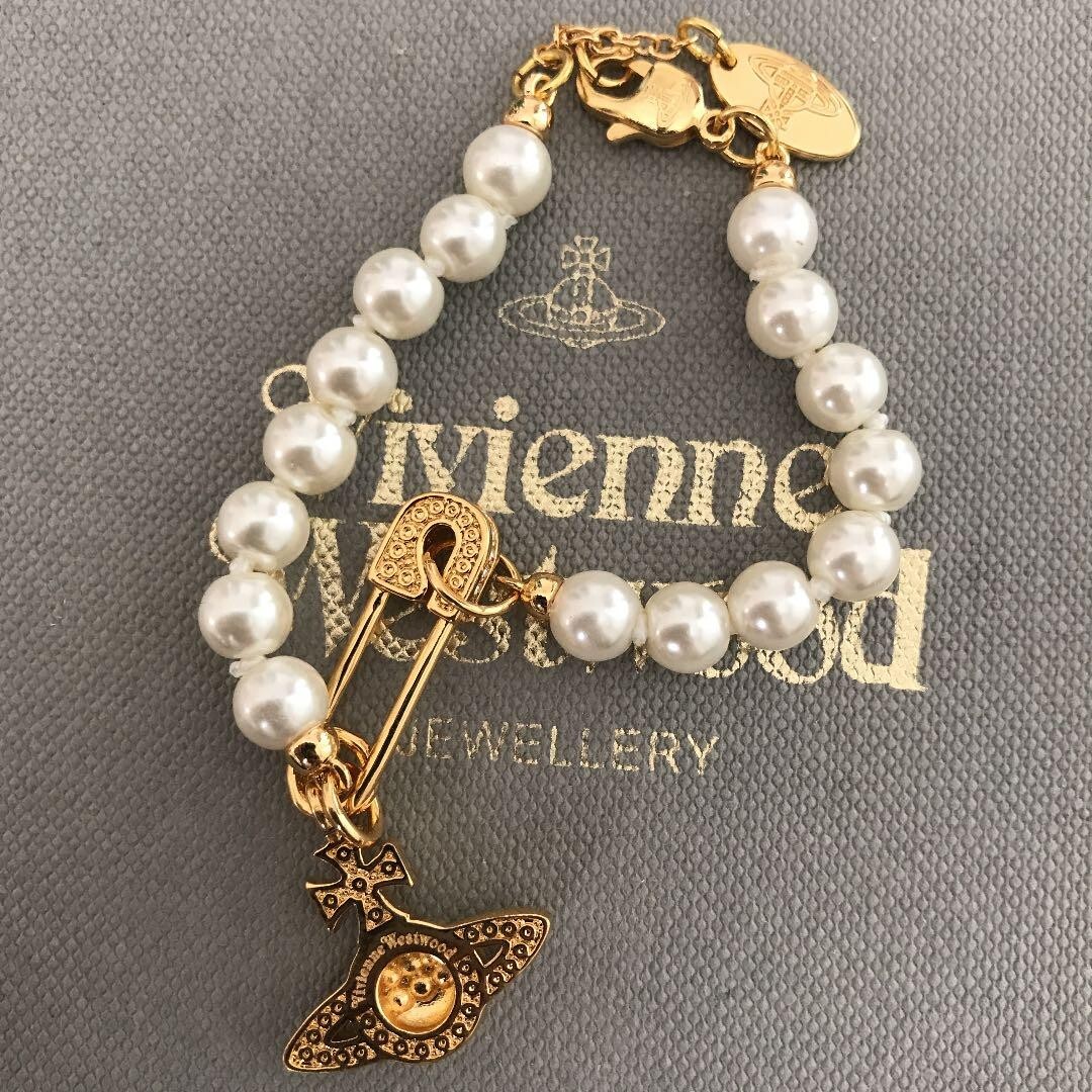 Used Vivienne Westwood safety pin pearl gold Bracelet… Gem