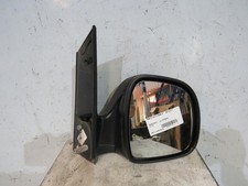 Retroviseur droit (ou coque) Mercedes VITO