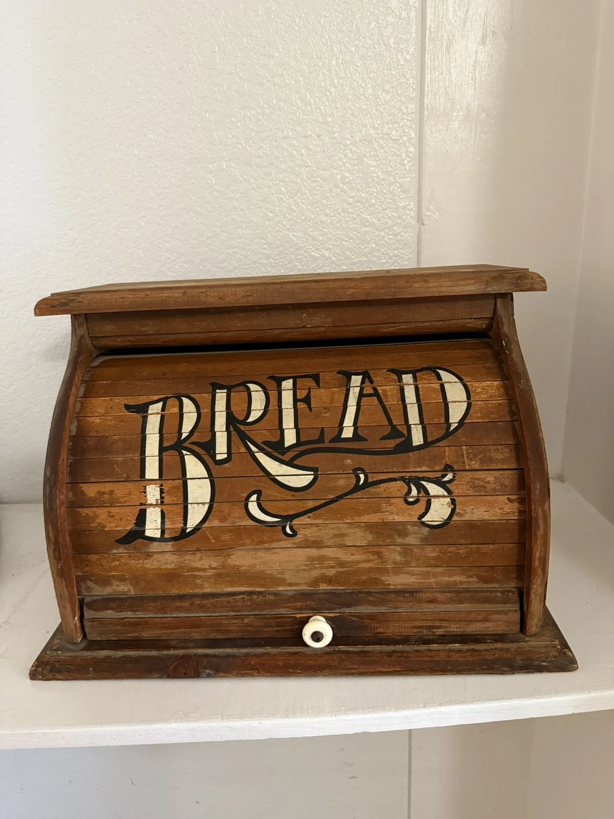 Vintage Wood Bread Box with Roll-Top Lid and 'BREAD' Lettering & design
Opens in a new window or tab