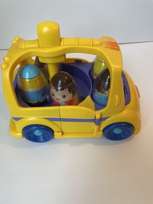 Weebles On The Bus Wobble & Spin School Bus + 5 Weebles Playskool 2010 Hasbro