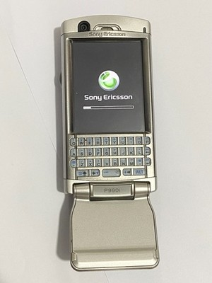 Sony Ericsson P990i 2G Unlocked  GSM 900/1800/1900 3G UMTS 2100 Mobile Phone
