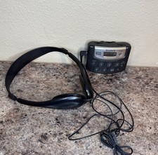 Sony Walkman SRF-M37V Portable AM/FM Weather Band Radio With Belt Clip Working