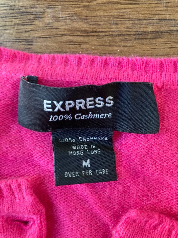 Cárdigan Express Para Mujer Rosa 100% Cachemira Botón Suéter Talla Mediana Dinero Antiguo Foto 4 de 4