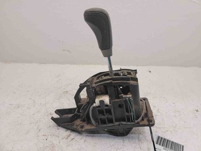 2005 Nissan Armada Transmission Shift Assembly Automatic Floor Shifter Oem Lever