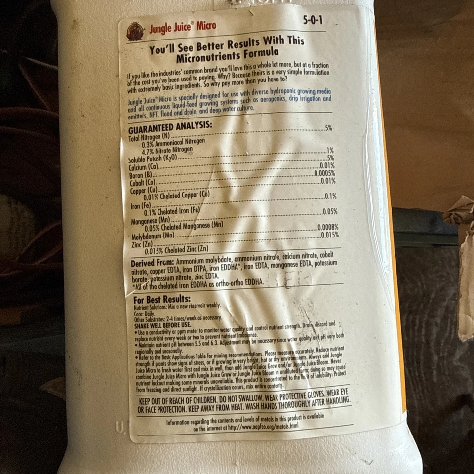 Nutrientes Avanzados, Jugo de Selva MICRO Fertilizante, 2.6 Galones Foto 3 de 3