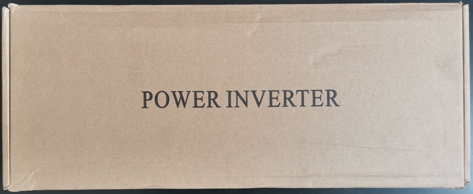Inverter XUYUAN 1000W-2000W LED USB Presa UK - Energia Off-Grid