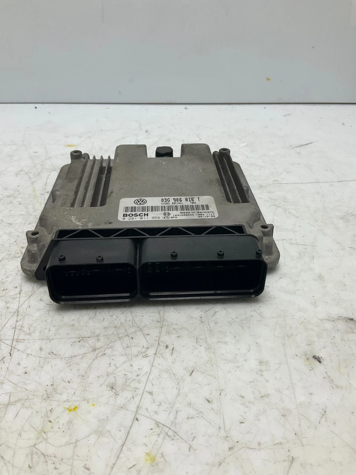 Centralina motore ecu per modello: VW TOURAN codice: 03g906016t 0281011956 - Immagine 2 di 4