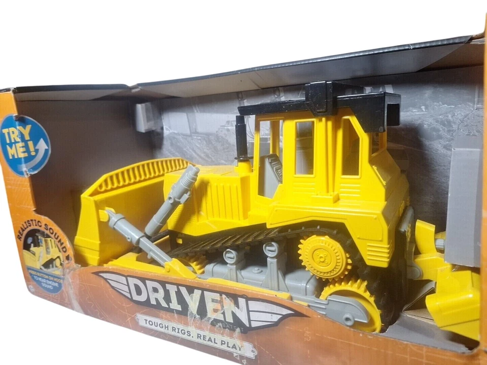 Driven By Battat D9 Dozer Action Sounds Bulldozer Construction Toy - Image 4 of 4