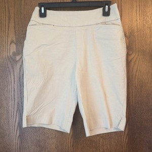 Belle By Kim Gravel Womens Size 8 Bermuda Pull On Short Beige