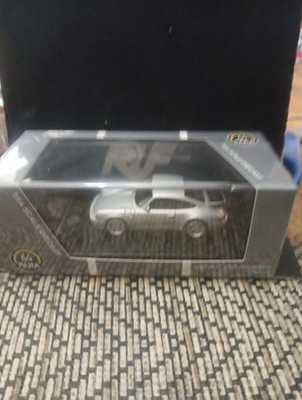 Para 64 1/64 1987 Porsche ruf CTR Yellowbird silver  NIB