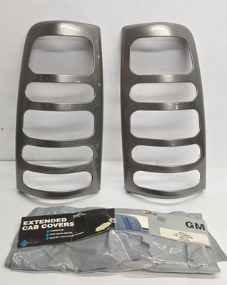 99-03 Chevy Silverado GMC Sierra 99-07 Slotted Taillight Covers Like AVS V-tech