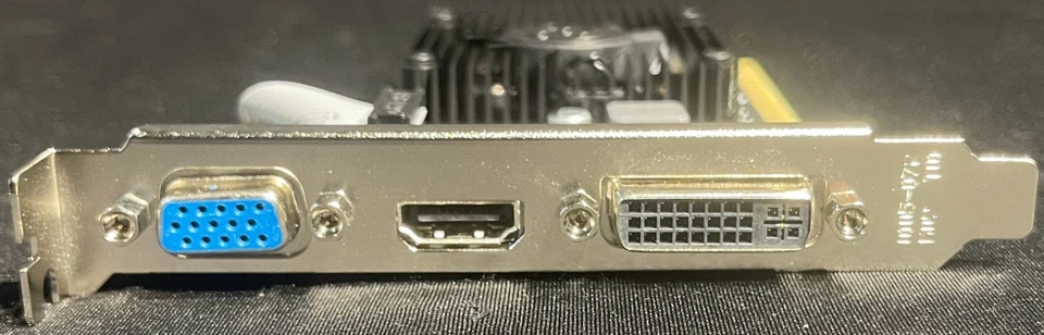 EVGA nVIDIA GeForce 210 Graphics Card / 1GB DDR3 SDRAM / PCI Express x16 / 2NK23 - Image 3 of 4