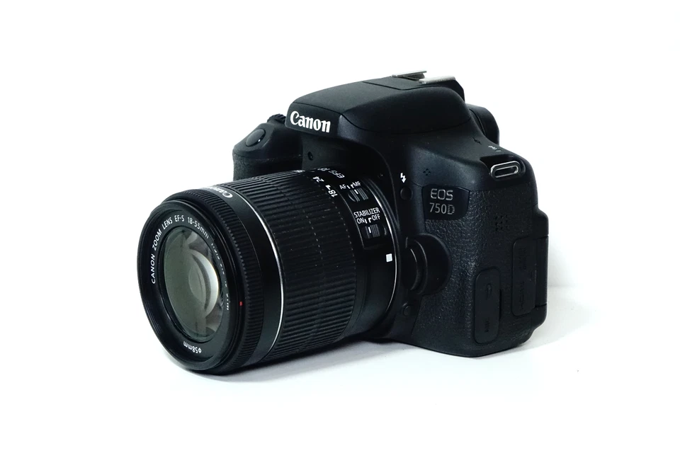 Canon EOS 750D, foto 1 di 5
