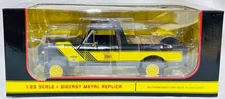Kent Feed's 1979 International Scout By First Gear 1/25th Scale