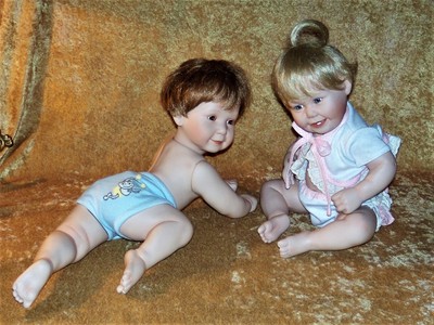 ashton drake cute as a button value