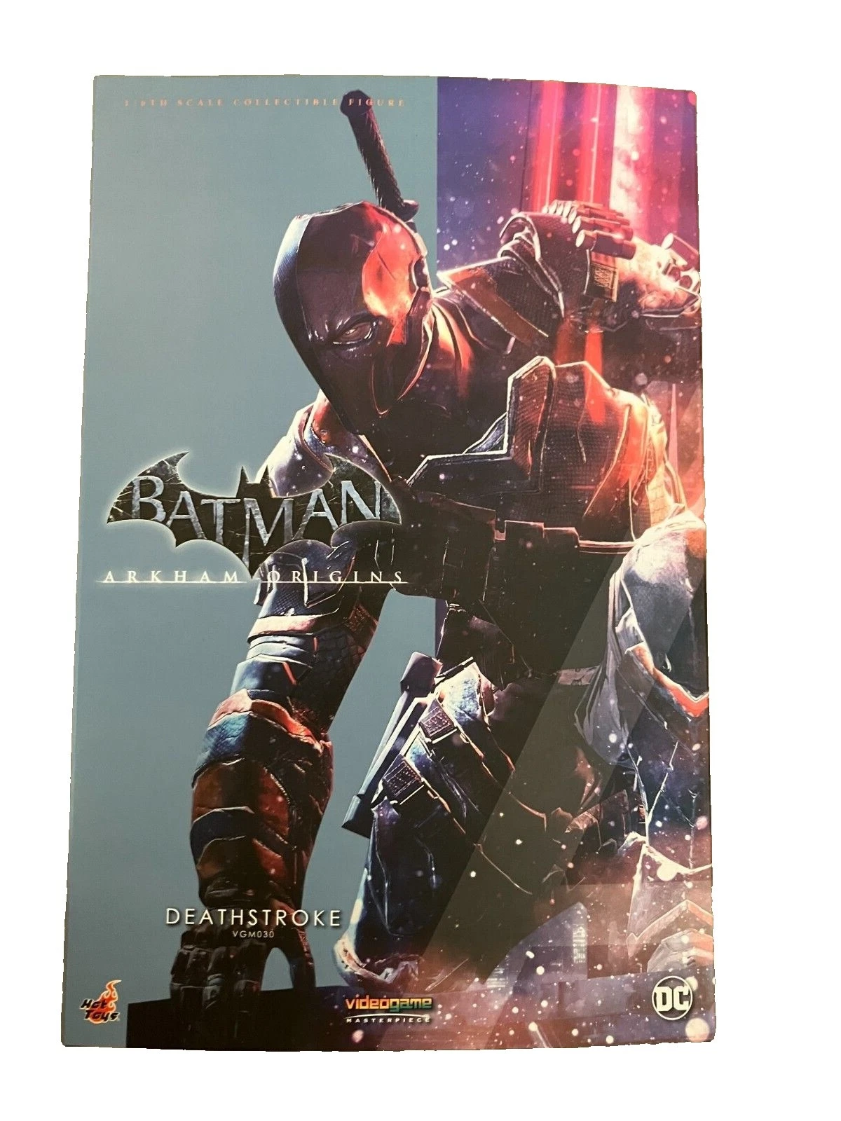 Figuras de acción Hot Toys Deathstroke y accesorios