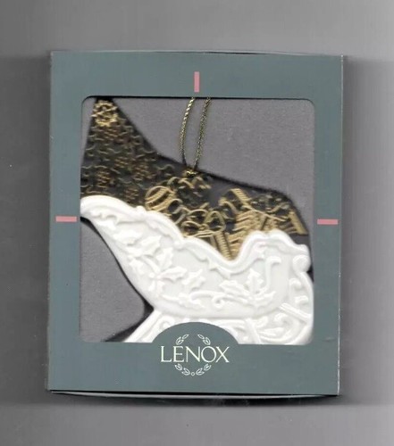 1995 PORCELAIN & GOLD METAL LENOX CHRISTMAS TREE ORNAMENT SANTA SLEIGH NIB