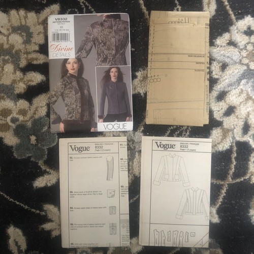Vogue Misses Reversible Jacket Sewing Pattern Divine Details V8332 Size 14-20P - Picture 8 of 8