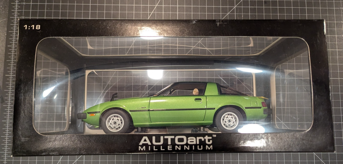 Autoart 1:18 Mazda Savanna RX-7 SA Mach Green 75981 Diecast Model