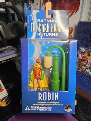 DC DIRECT BATMAN THE DARK KNIGHT RETURNS ROBIN COLLECTOR ACTION FIGURE 2004 .