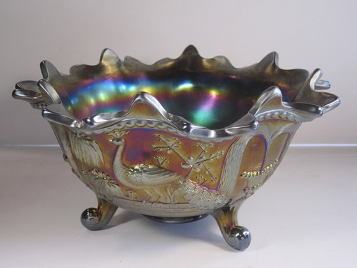 Northwood Firey Amethyst PFAU AM BRUNNEN FTD. KARNEVALSGLAS OBSTSCHALE - Bild 4 von 13