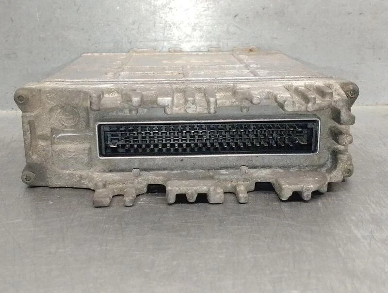 8200059885 centralina motore per RENAULT SCENIC I MONOSPACE (JA0 1 FA0 ) 5285152 - Immagine 2 di 4