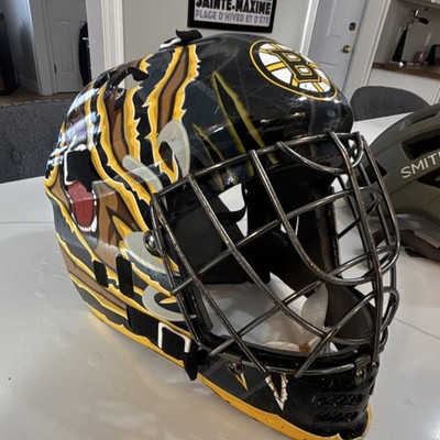 Boston Bruins Hockey Goalie Full Face Mask Black Yellow Team Logo Custom Painted