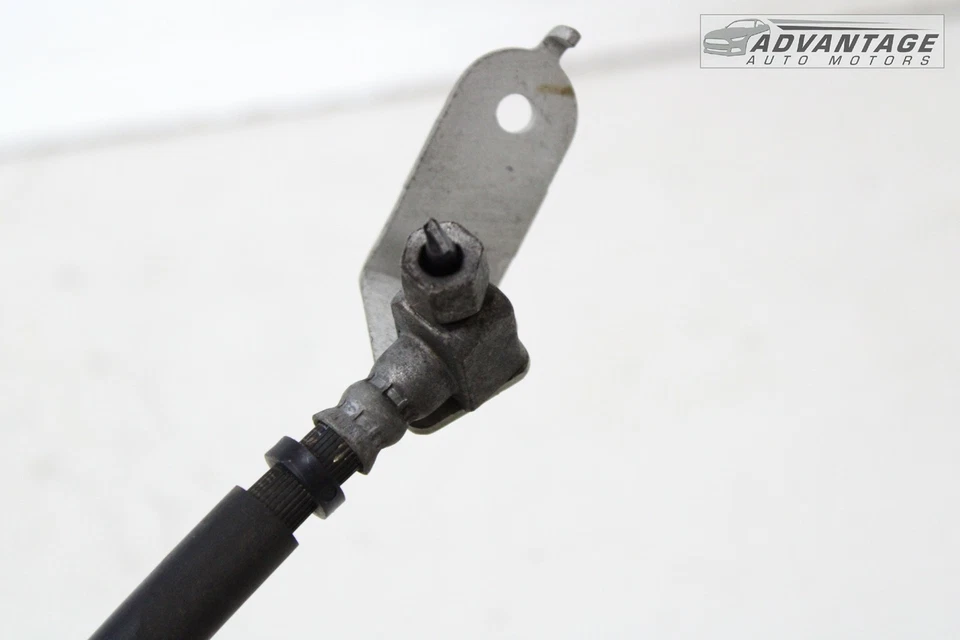 Dodge Challenger 2019-2023 trasero derecho ABS pinza de freno manguera tubo OEM Foto 3 de 4